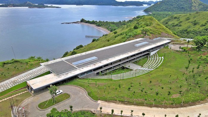 Perlu diketahui bahwa Kawasan MICE di Golo Mori menjadi sebuah kawasan berstandar internasional untuk menjamu berbagai pertemuan internasional