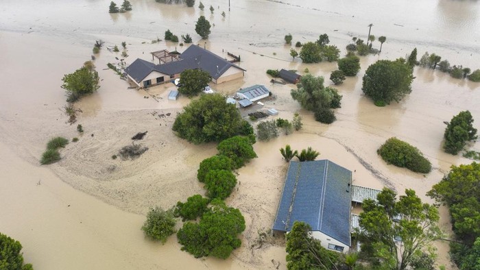 Saat ini Selandia Baru tengah berada dalam masa darurat nasional setelah topan Gabrielle menerjang area pantai utara negara itu