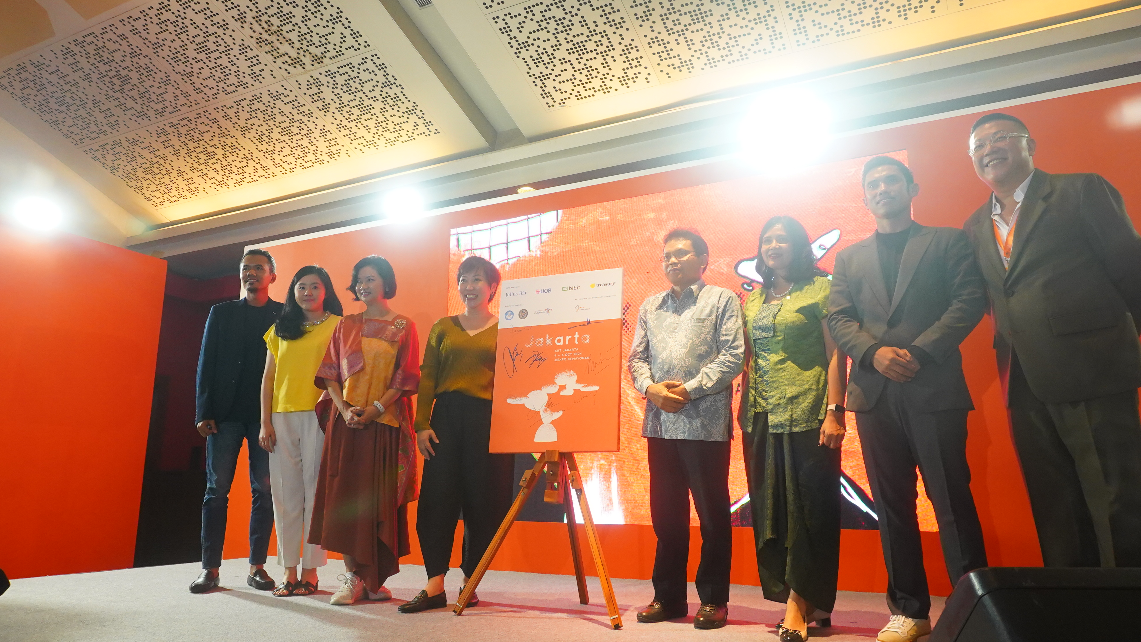 Event tahunan ini akan berlangsung selama tiga hari hingga Minggu (6/10)