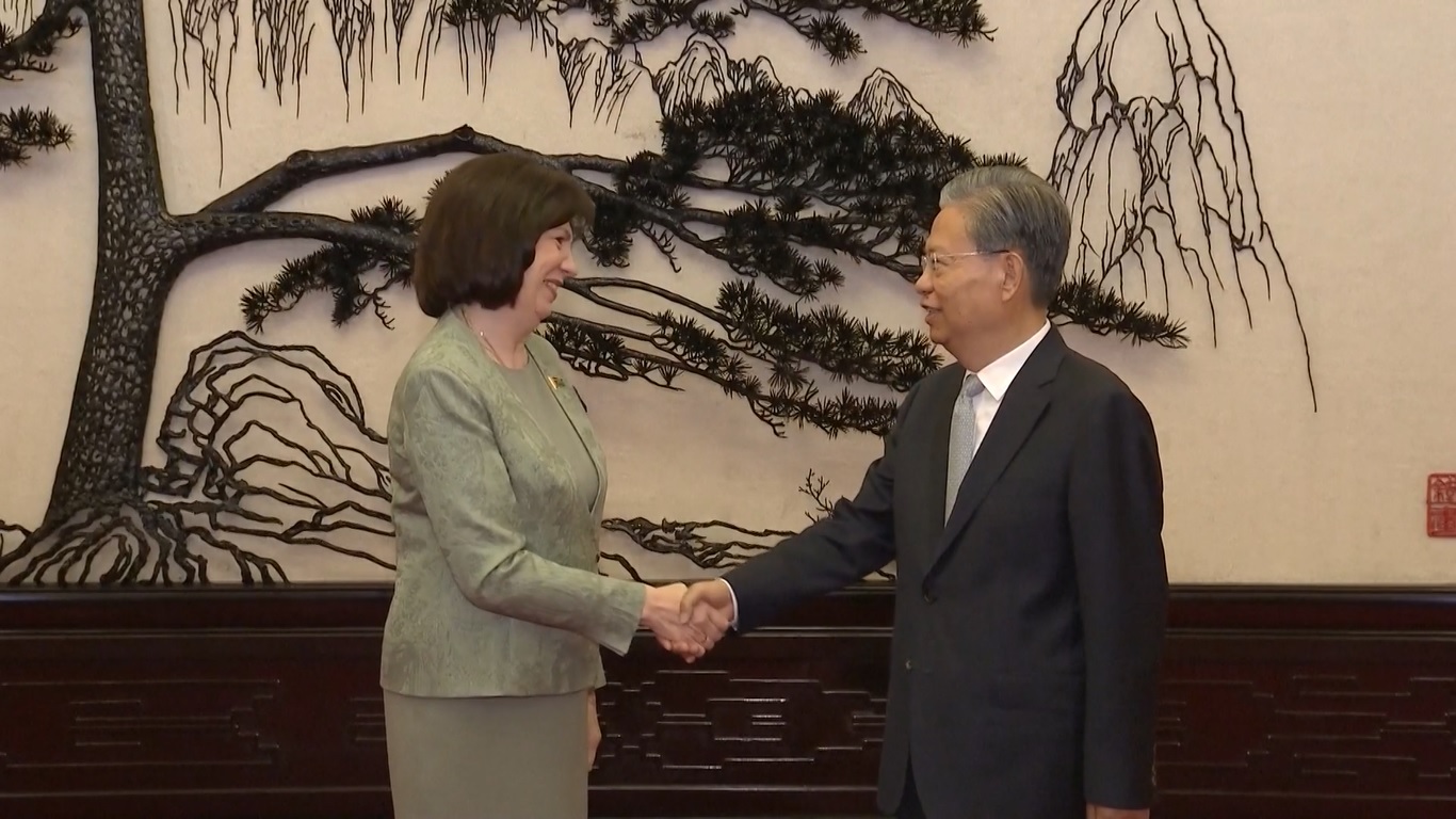 Zhao menunjukkan bahwa Tiongkok menghargai dukungan teguh Belarusia dalam isu-isu yang menyangkut Taiwan