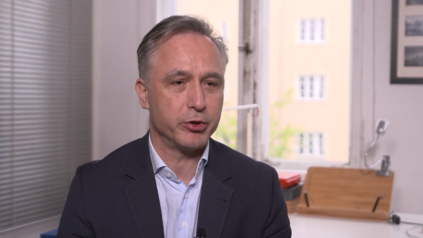 Ossenkopp mengatakan bahwa lingkungan bisnis Tiongkok yang terus membaik dan keterbukaan tingkat tinggi telah memperkuat kepercayaan masyarakat internasional untuk berinvestasi di Tiongkok