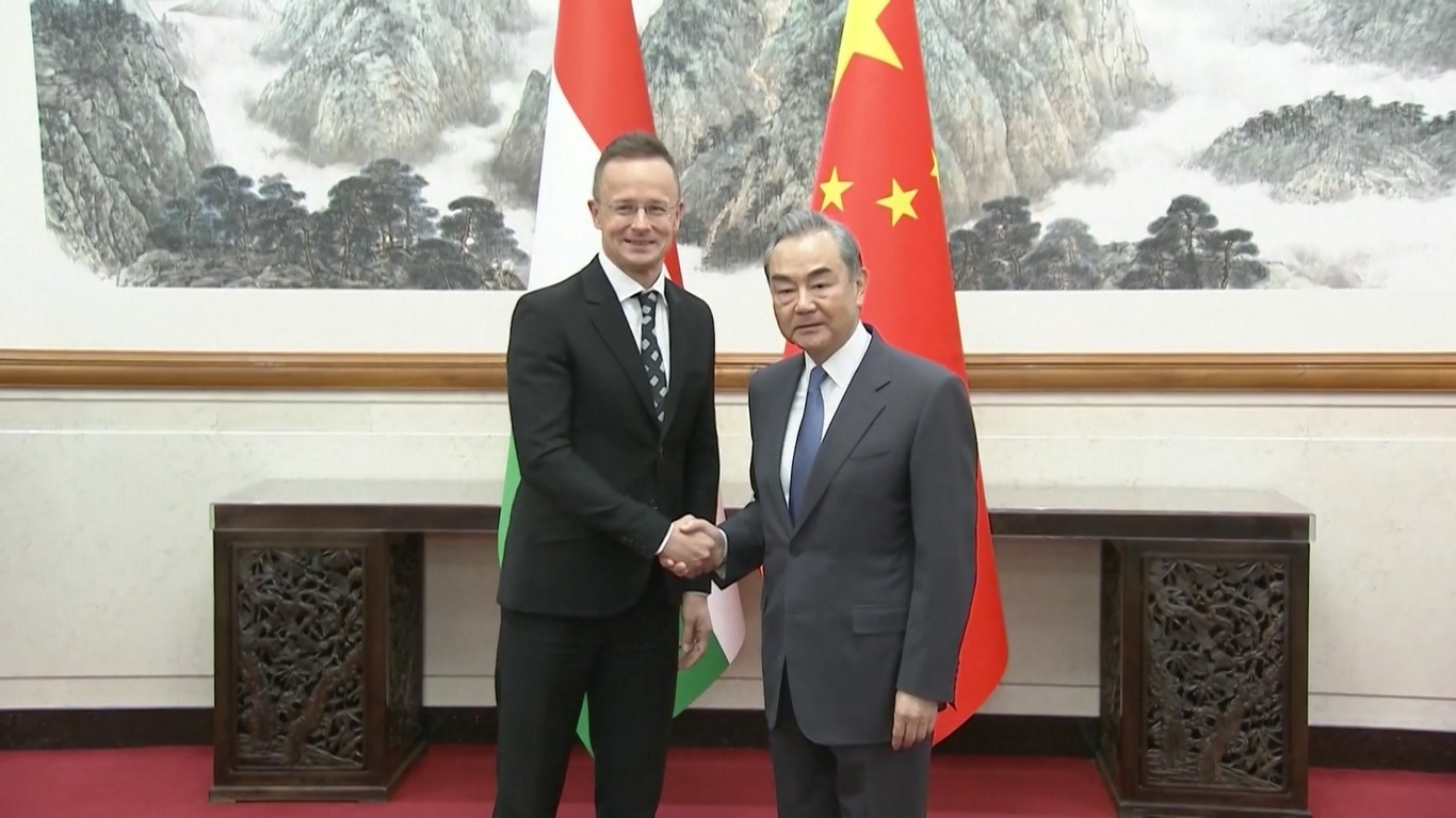 Wang Yi mengatakan bahwa hubungan Tiongkok-Hongaria