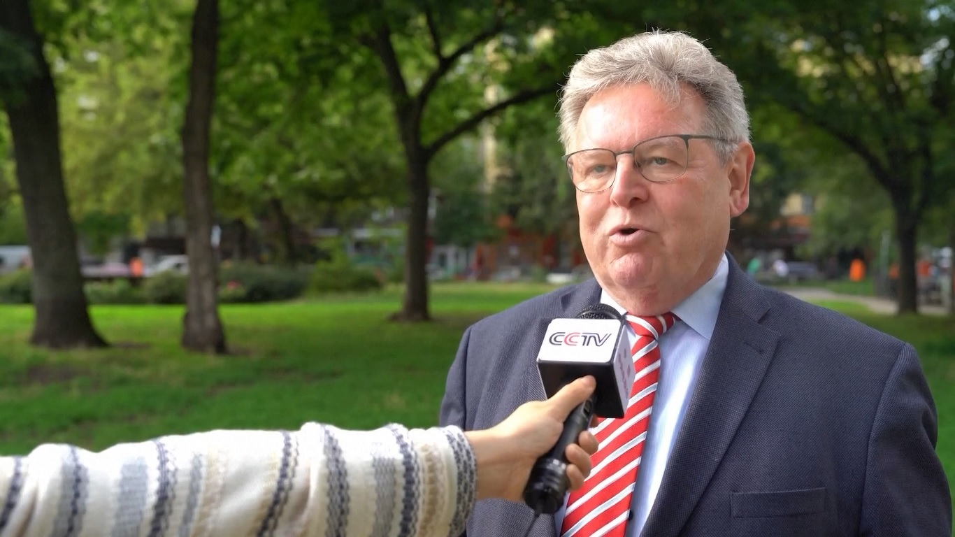 Pakar: Produsen Mobil Jerman Harus Bekerja Sama dengan Tiongkok dalam Menanggapi Tarif AS