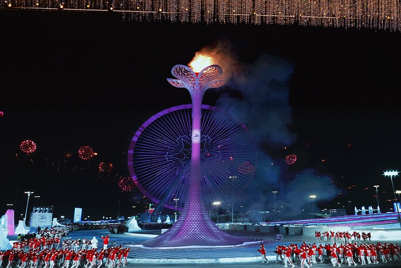 Dengan tema Mimpi Musim Dingin Cinta di antara Asia Asian Winter Games ke-9 dinyatakan dibuka oleh Presiden Tiongkok Xi Jinping