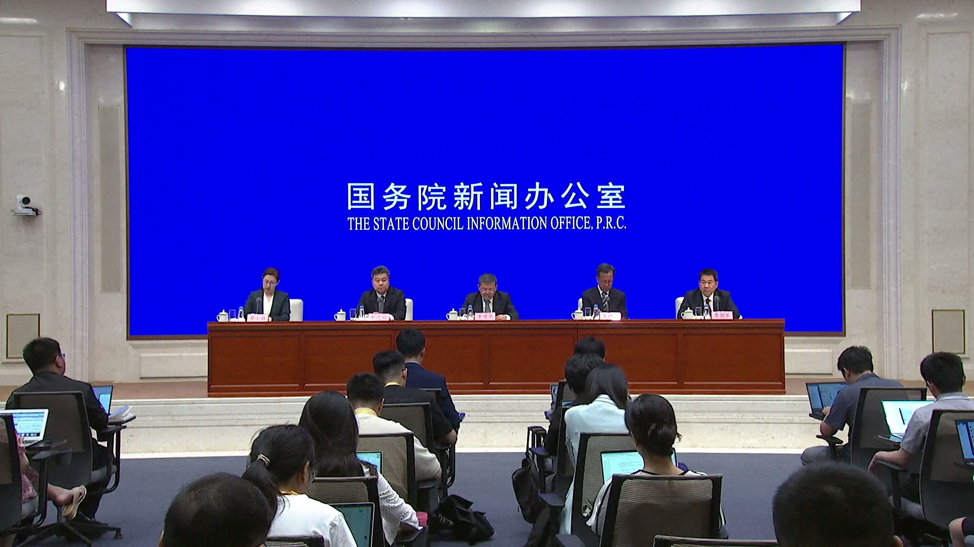 Tiongkok terus mengoptimalkan struktur konsumsi energi