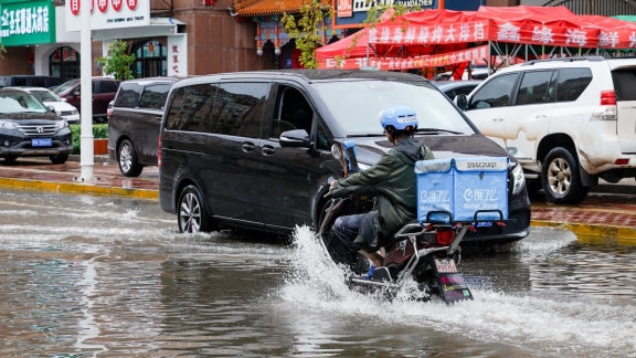 Menurut Pusat Meteorologi Nasional Tiongkok (NMC)