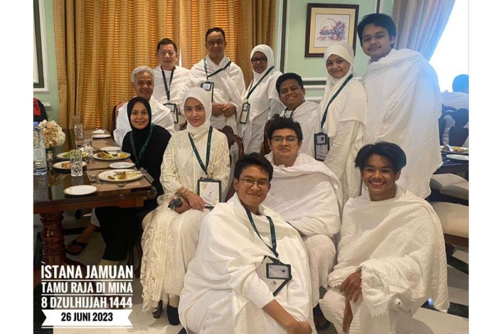 Bakal Calon Presiden (Bacapres) Ganjar Pranowo dan Anies Baswedan bertemu di Tanah Suci