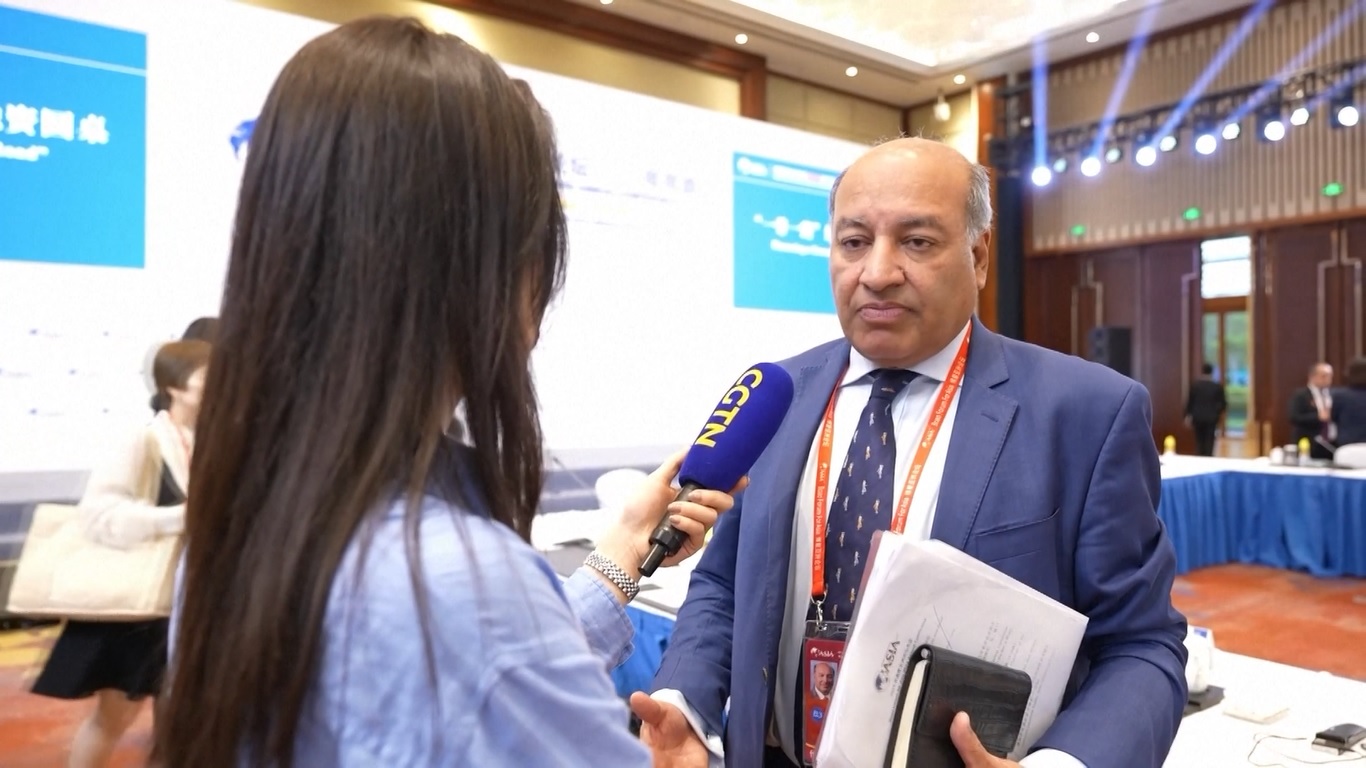 Banyak yang mengatakan bahwa mereka bersikap positif terhadap hubungan bilateral kedua negara di masa mendatang