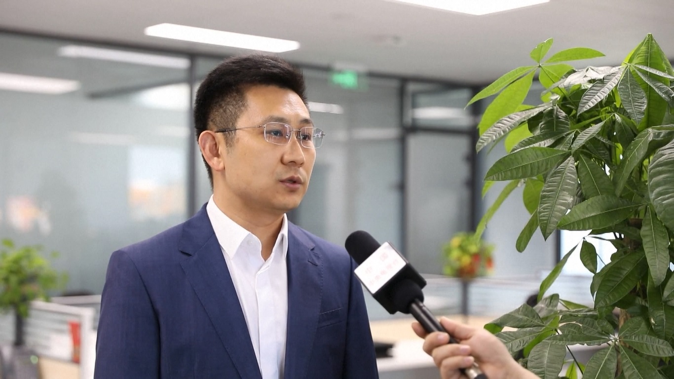 Sedangkan untuk pendapatan bisnis