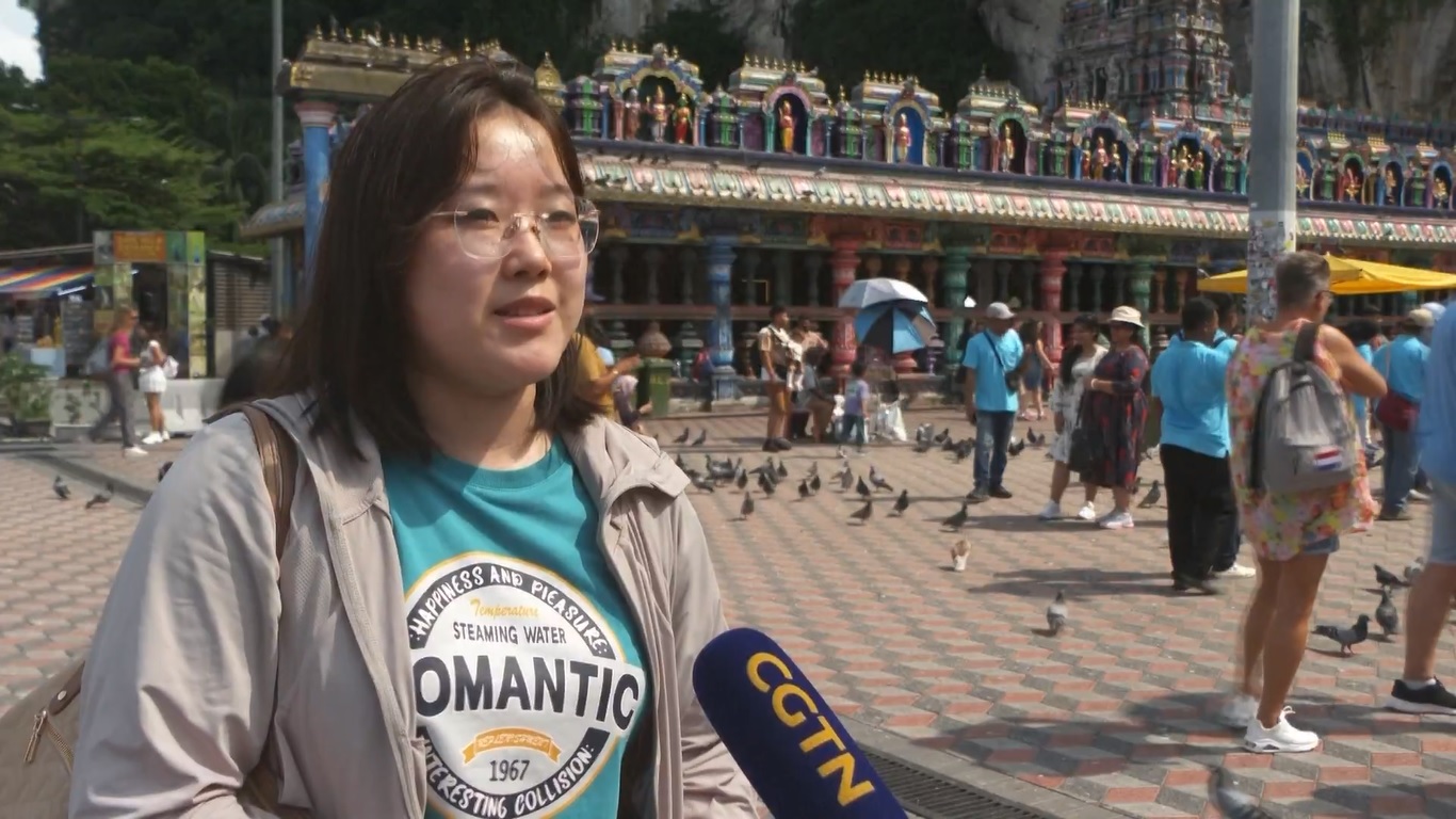 Inisiatif ini mengikuti keputusan Tiongkok untuk membebaskan persyaratan visa bagi wisatawan Malaysia pada akhir tahun 2023