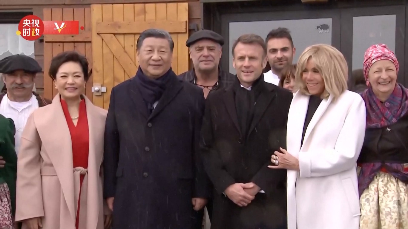 Xi mengatakan meskipun Tiongkok dan Prancis adalah peradaban Timur dan Barat dengan nilai dan sistem sosial yang berbeda