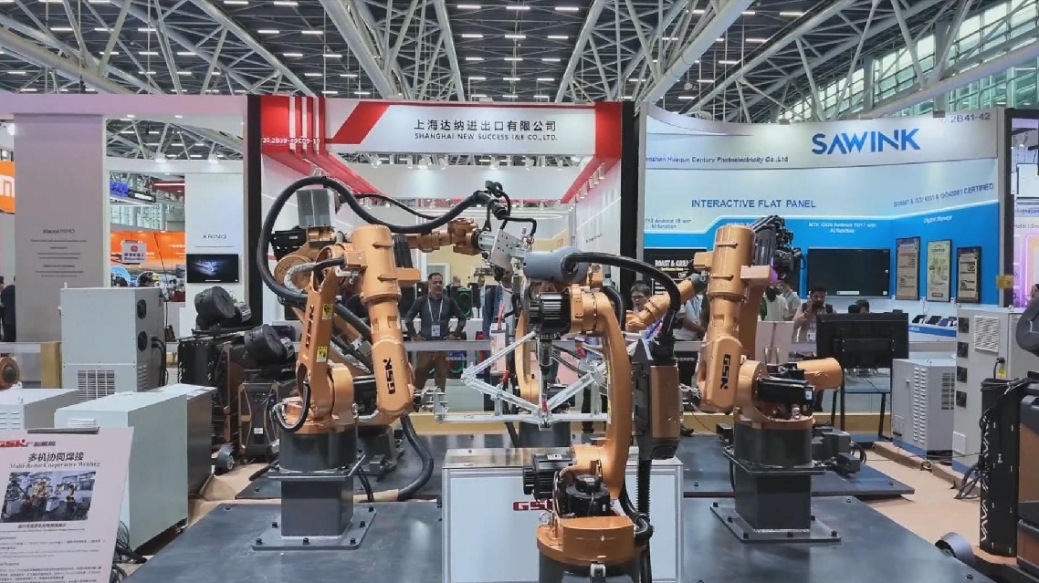 Manufaktur Canggih Tiongkok Menjadi Sorotan Utama di Canton Fair