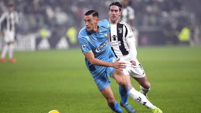 Jay Idzes dan kawan-kawan kini memegang nasib sendiri untuk bisa lolos dari degradasi Liga Italia musim ini Berikut dua laga tersisa yang harus mereka jalani