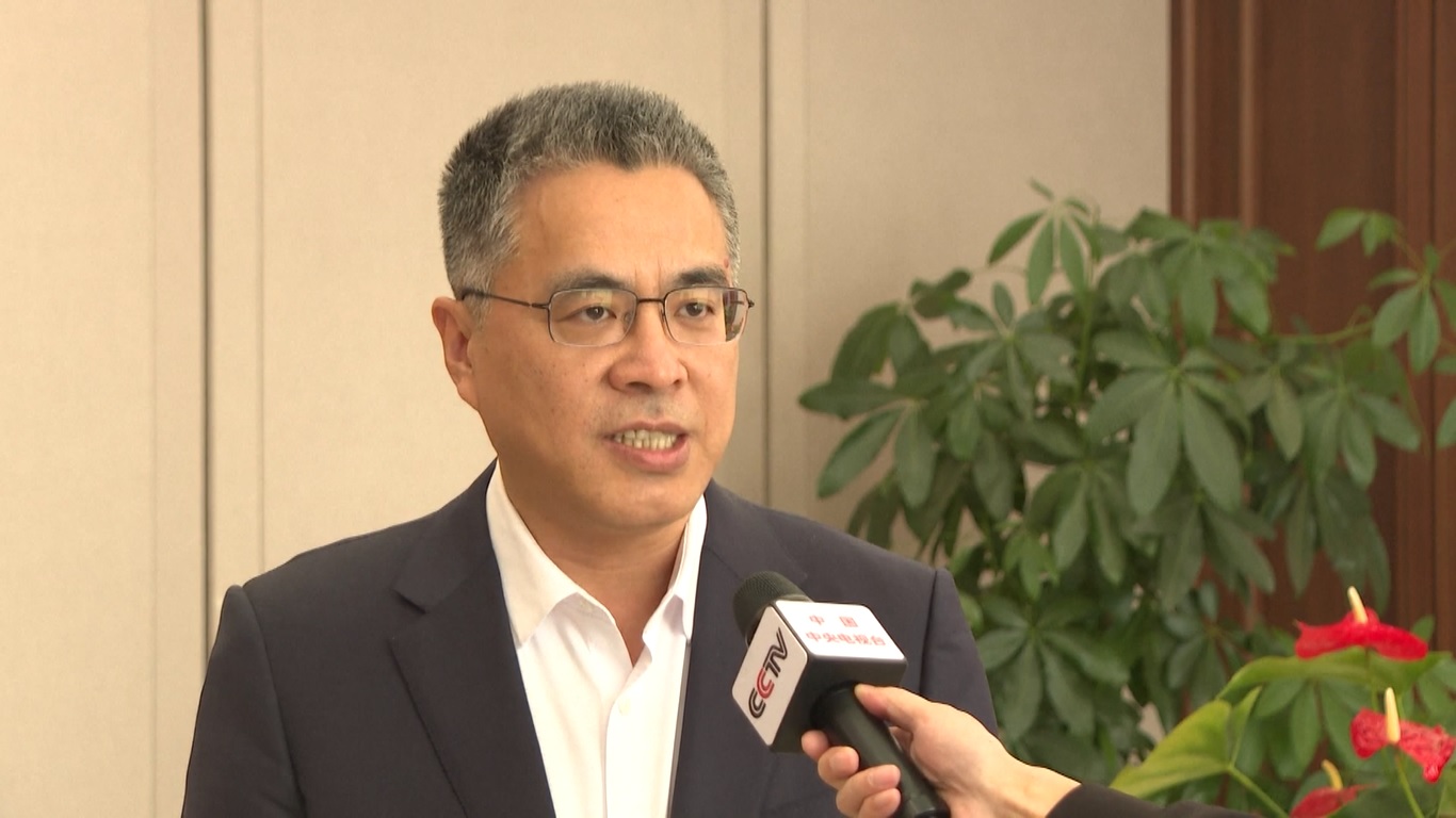 Ibu kota Beijing telah meluncurkan serangkaian langkah inovatif untuk menguji coba fondasi data dan melepaskan nilai industri dari faktor data