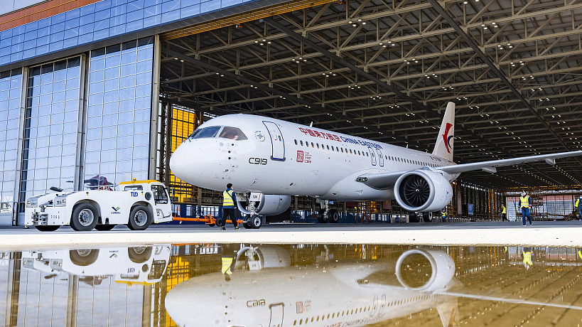 Pesawat C919 akan lepas landas dengan nomor penerbangan MU9191 pada pukul 10:45 pagi waktu Beijing