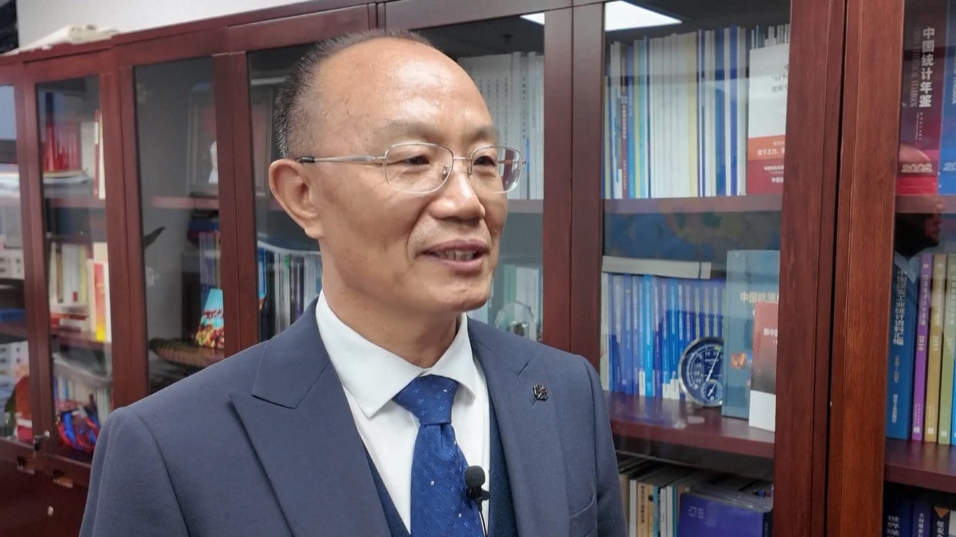 Peningkatan ini disebabkan oleh kebutuhan untuk memastikan pasokan listrik yang stabil saat negara tersebut memasuki musim puncak listrik dan pemanas di musim dingin