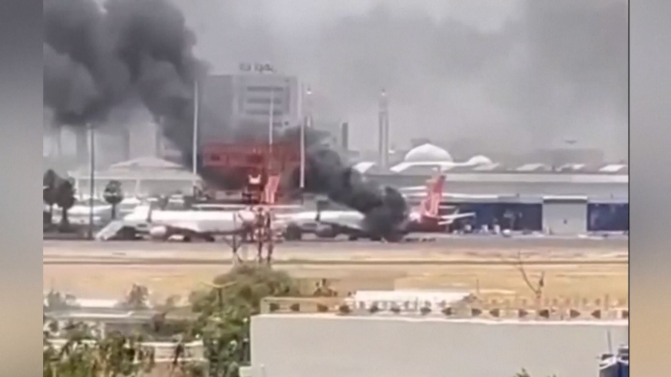 Media lokal mengutip sumber senior Angkatan Bersenjata yang mengatakan bahwa pertempuran dengan RSF masih akan berlangsung beberapa hari