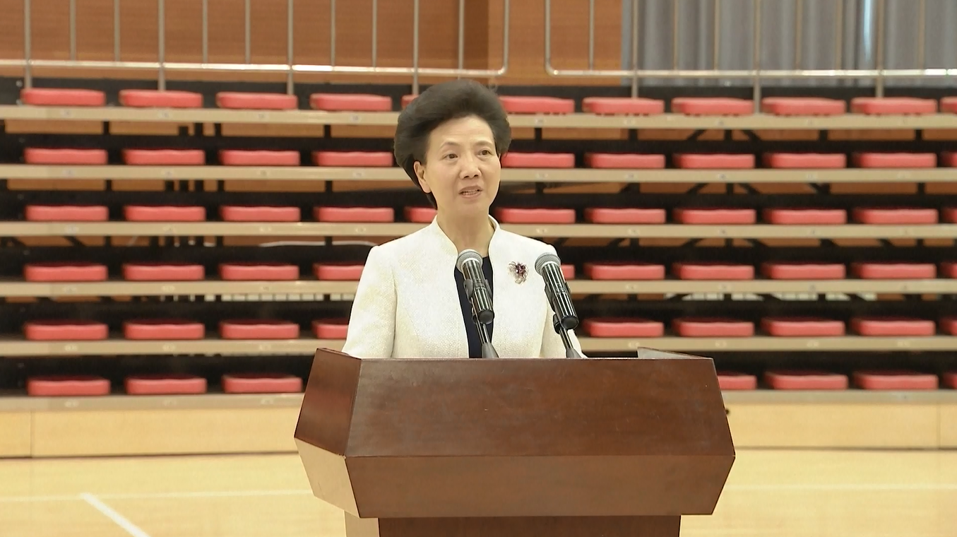 Anggota Dewan Negara Tiongkok Ini Mendesak Para Atlet Paralimpiade Musim Dingin untuk Meraih Kejayaan Baru