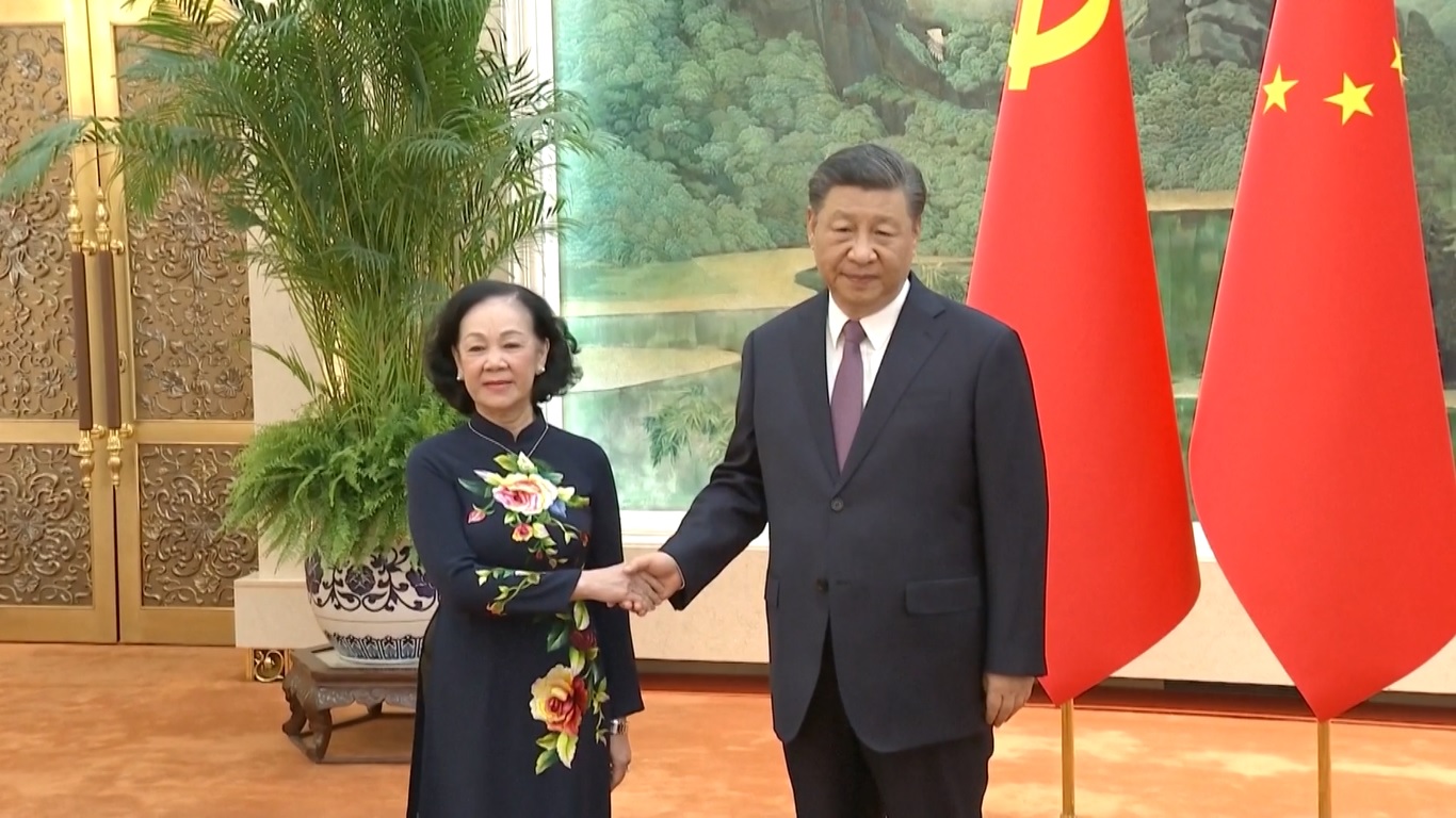 Xi meminta Mai untuk menyampaikan salam tulusnya kepada Sekretaris Jenderal Komite Sentral CPV