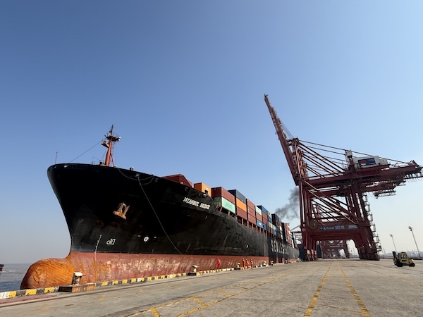 Pelayaran Perdana Arctic Express Rute Tiongkok-Eropa, Berakhir Di Ningbo