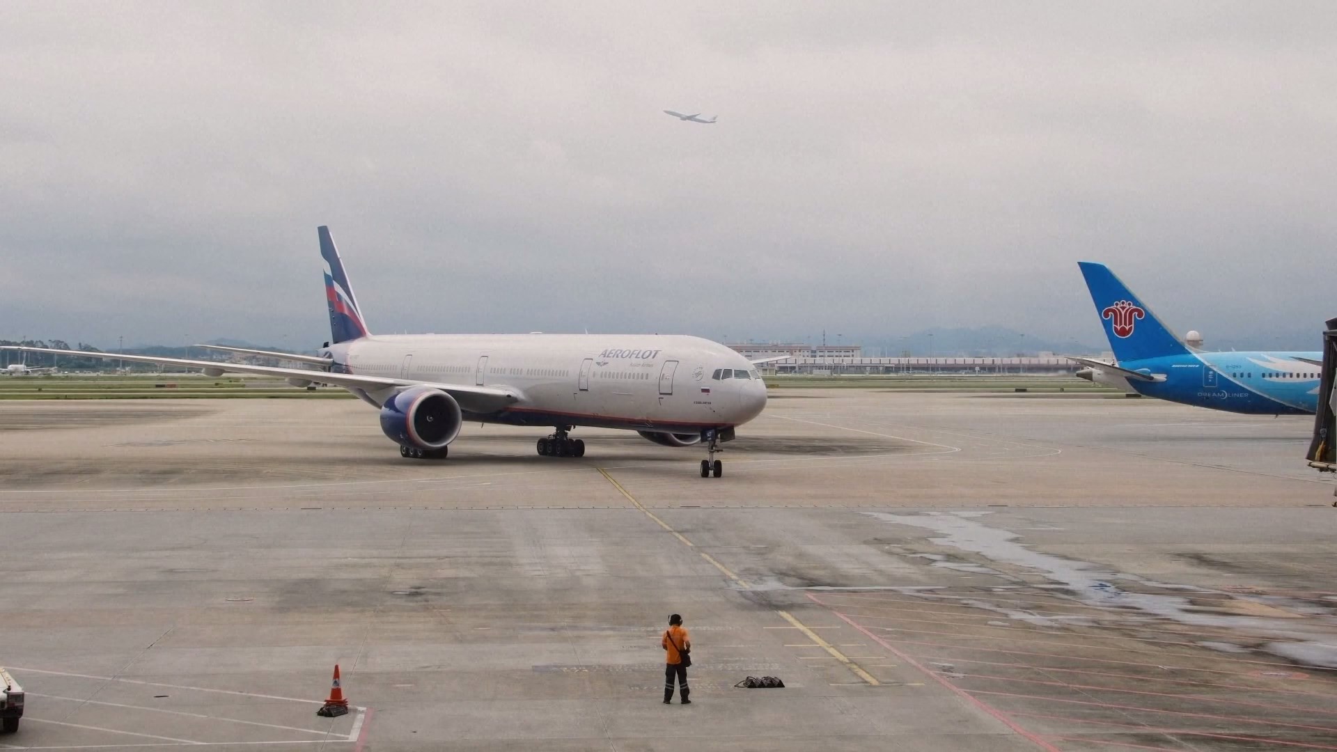 Bandara Internasional Guangzhou Baiyun Mencatat Lebih dari 6,5 Juta Penumpang yang Tiba Tahun Ini