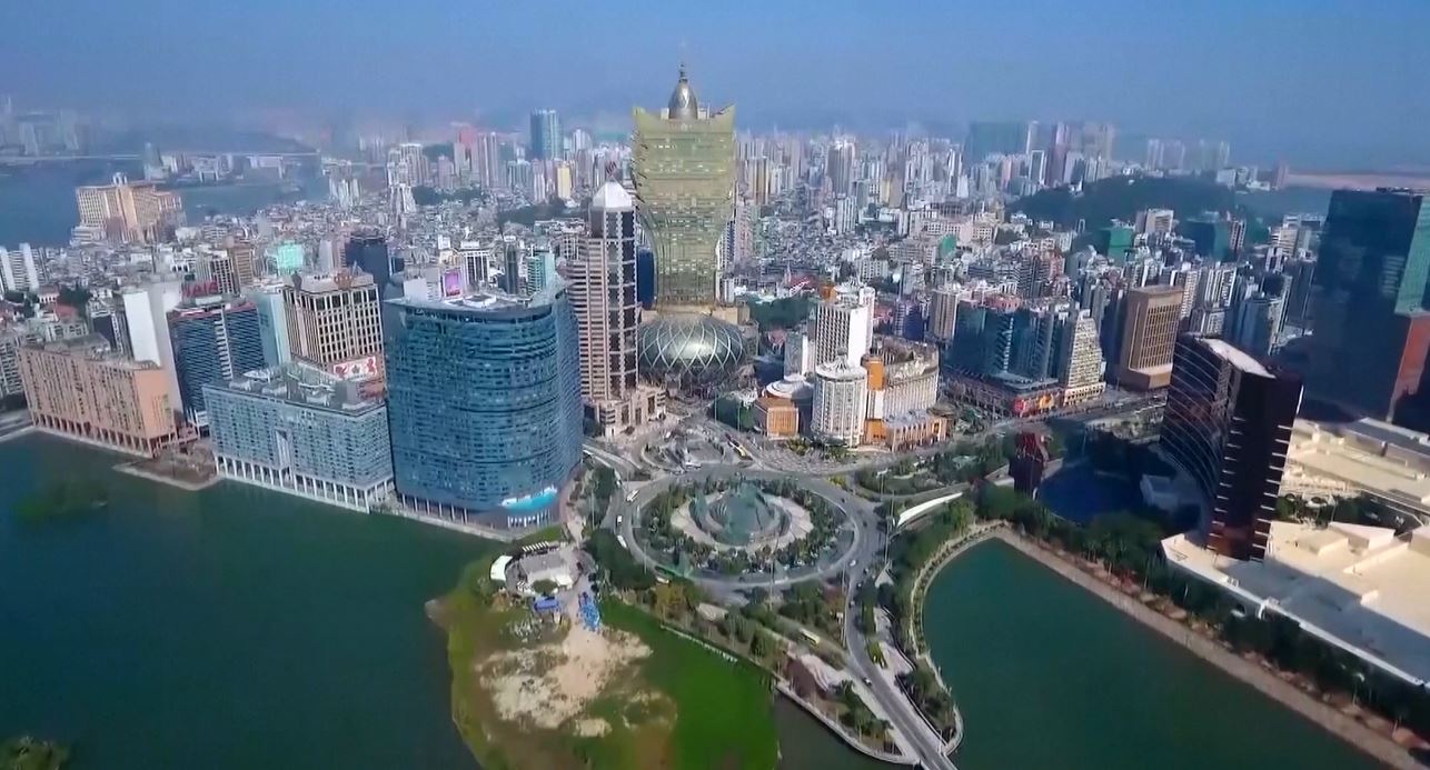 Delegasi Hong Kong secara aktif mencari cara untuk lebih jauh memungkinkan generasi muda hONG kONG kota untuk bersinar di panggung yang lebih luas di Wilayah Teluk Guangdong-Hong Kong-Makau