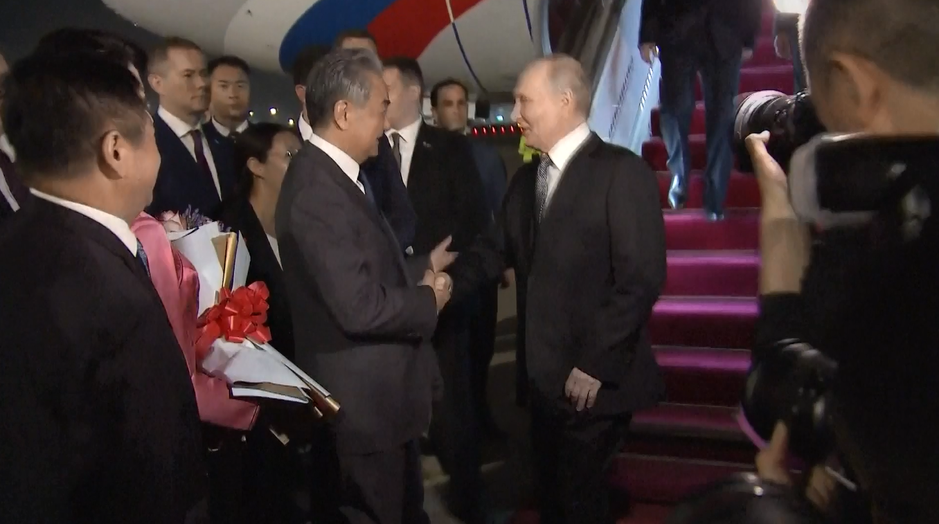 Putin Tiba di Beijing untuk Kunjungan Kenegaraan ke Tiongkok