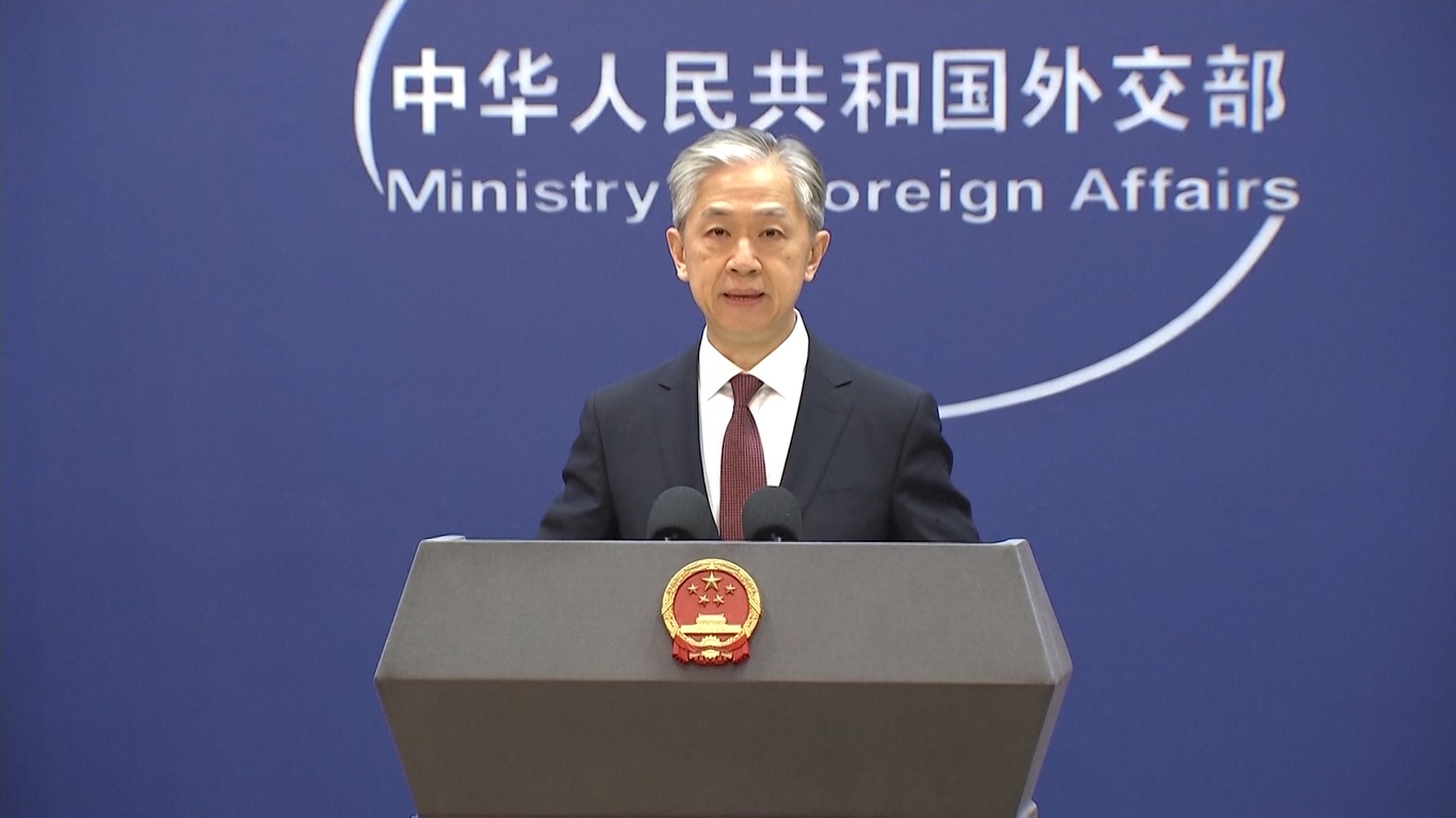 Ini adalah tanggapan untuk permintaan dari Komisi Negara-negara Kepulauan Kecil tentang Perubahan Iklim dan Hukum Internasional