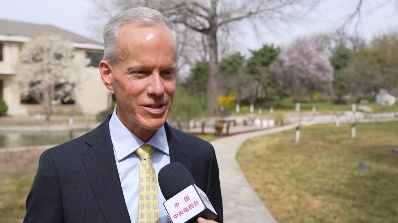 Selama wawancara dengan China Central Television (CCTV)