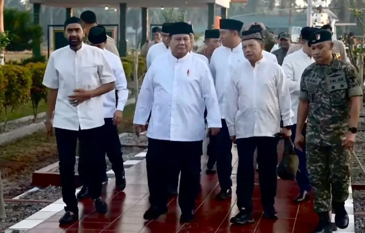 Presiden Prabowo Tiba di Aceh untuk Salat Id Bersama Penyintas Bencana