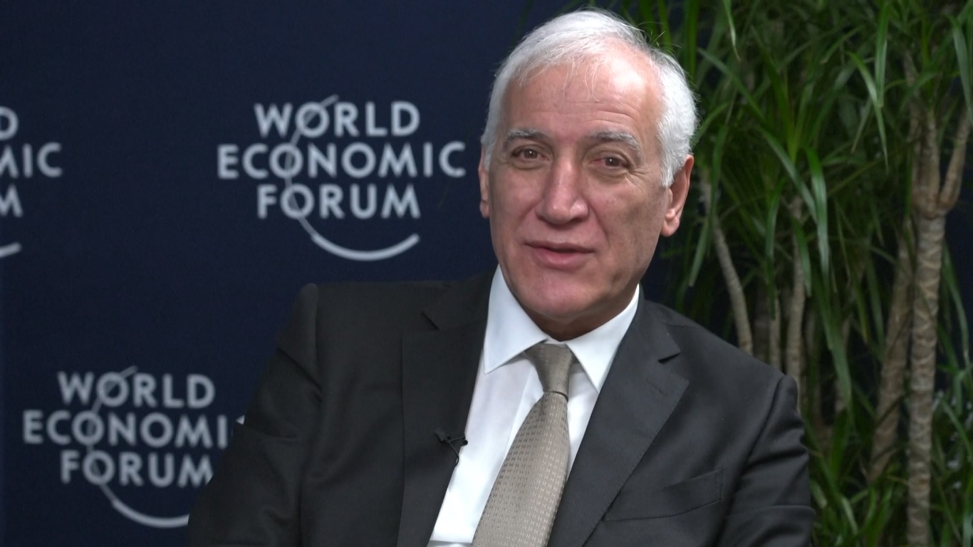 Khachaturyan mengungkapkan ketertarikannya untuk mengunjungi Tiongkok dan mengeksplorasi filosofi dan mentalitas negara tersebut terhadap pembangunan