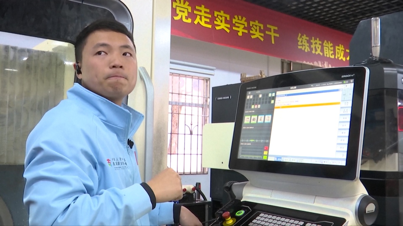 Setelah memenangkan medali emas di Kompetisi Keterampilan Dunia