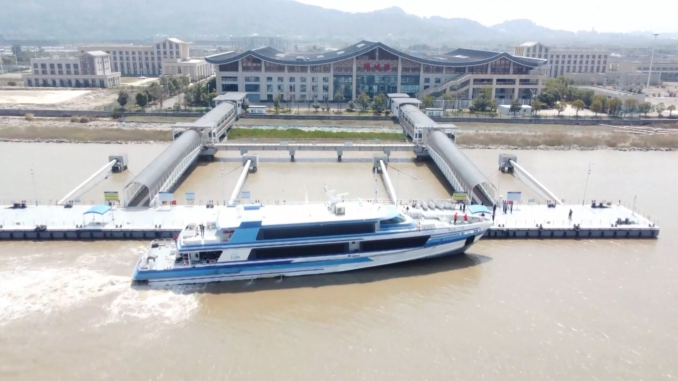 Layanan Pengembalian Pajak Keberangkatan Resmi Diluncurkan di Pelabuhan "Mini Three Links" di Fuzhou