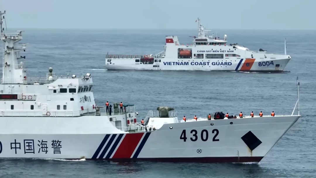 Patroli bersama Tiongkok-Vietnam telah berkontribusi untuk melindungi sumber daya perikanan di Teluk Beibu menjaga ketertiban produksi perikanan menindak kejahatan maritim dan menjaga keamanan dan stabilitas regional