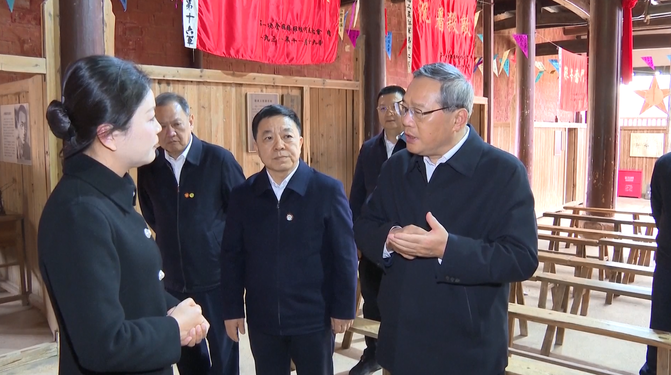 Perdana Menteri Tiongkok Serukan Percepatan Revitalisasi Daerah-daerah Basis Revolusi Lama