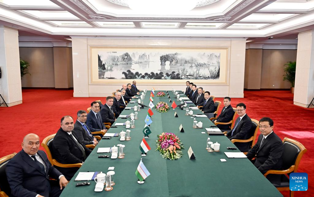 Tiongkok siap bekerja sama dengan semua pihak untuk sepenuhnya mengimplementasikan konsensus penting yang dicapai oleh para kepala negara anggota SCO