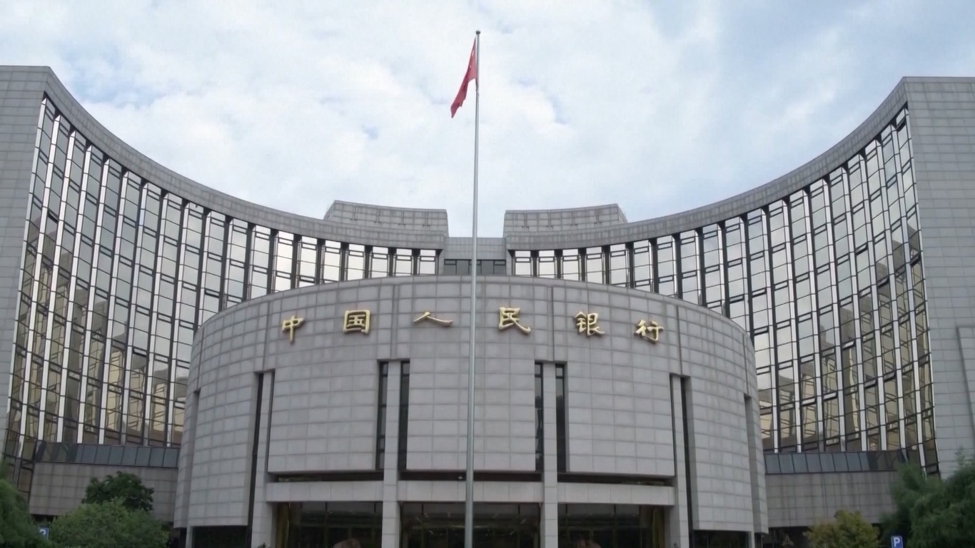 Layanan pengumpulan uang tunai ini pertama kali diluncurkan di Beijing dan pusat ekonomi bagian selatan Shenzhen pada tahun 2021