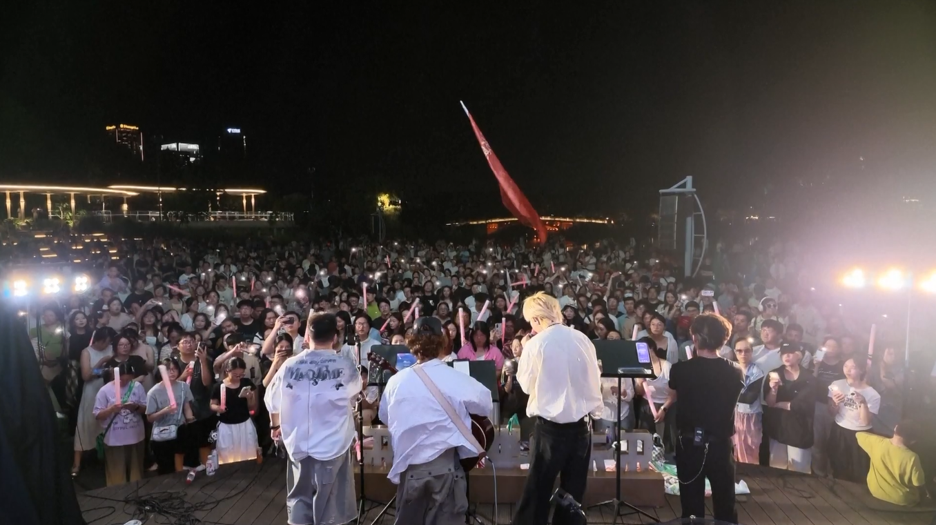 Ekonomi Malam Hari Dorong Pariwisata Musim Panas di Taman Nanjing