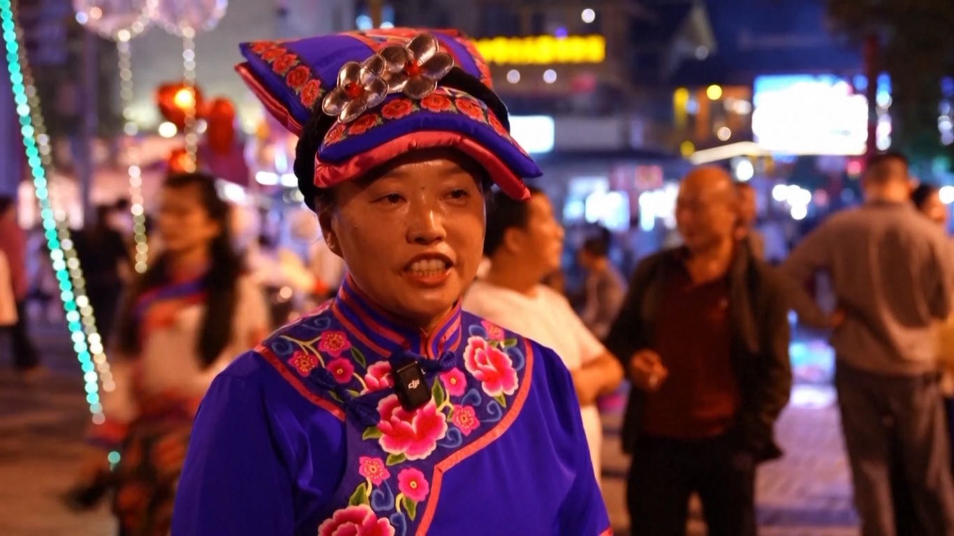Festival Pertengahan Musim Gugur Dirayakan di Seluruh Tiongkok