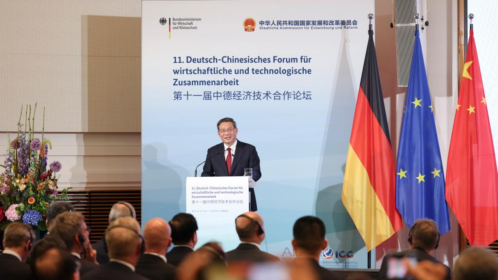 Jerman juga siap menyelesaikan masalah dalam kerja sama bilateral melalui komunikasi dan dialog dengan Tiongkok