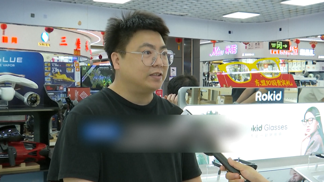 Penjualan Gadget dan Teknologi Melonjak di Shenzhen selama Liburan Festival Musim Semi 2026