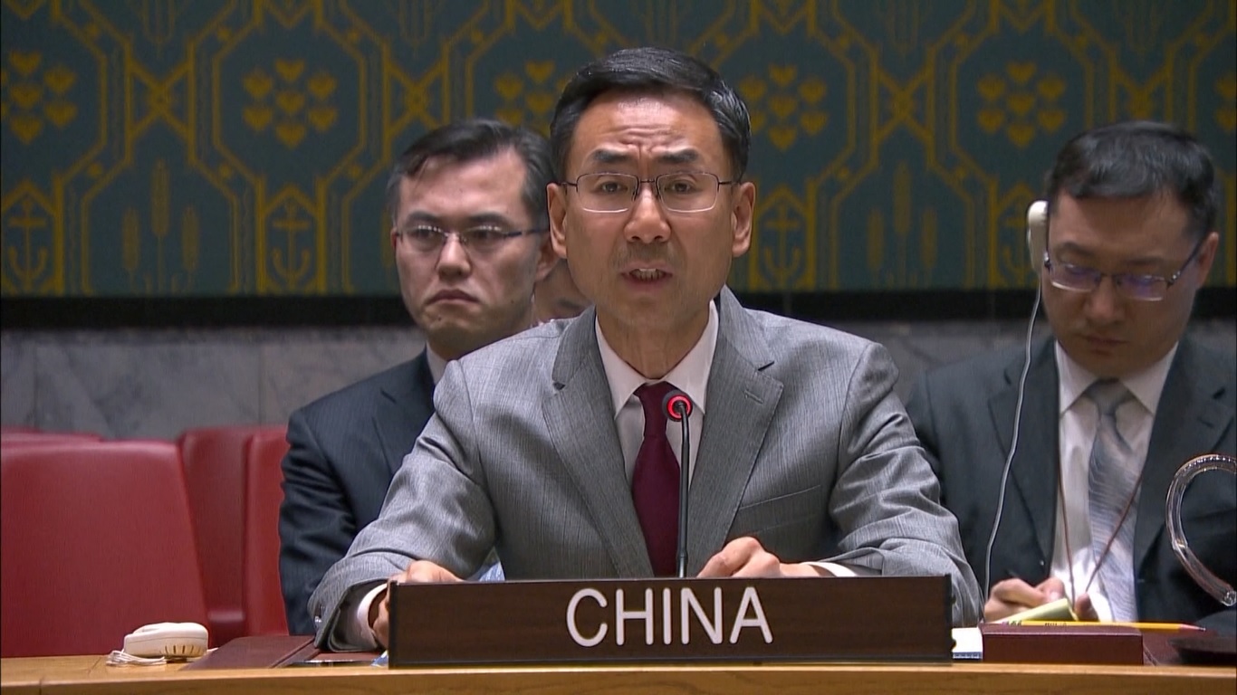 Geng Shuang mengatakan bahwa tidak ada negara yang boleh menyalahartikan resolusi Dewan Keamanan dan menggunakan kekuatan terhadap Yaman tanpa izin PBB