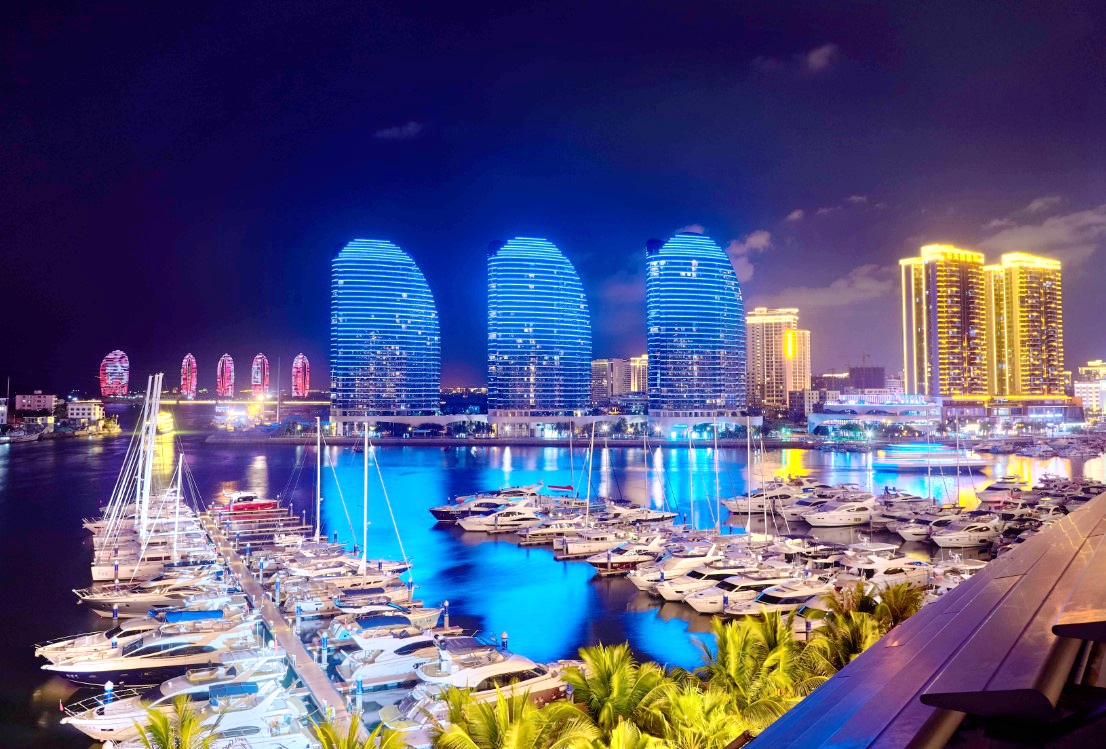 Blok bisnis dan pariwisata di sekitar Sanya Visun Marina di Hainan Tiongkok selatan diberikan julukan baru yaitu  Blok Pariwisata dan Hiburan Nasional oleh Kementerian Kebudayaan dan Pariwisata Tiongkok
