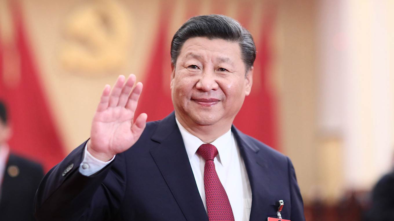pemimpin tertinggi Tiongkok Xi Jinping atas nama komite sentral Partai Komunis Tiongkok menyampaikan salam hangat dan selamat hari raya kepada para pekerja di seluruh Tiongkok