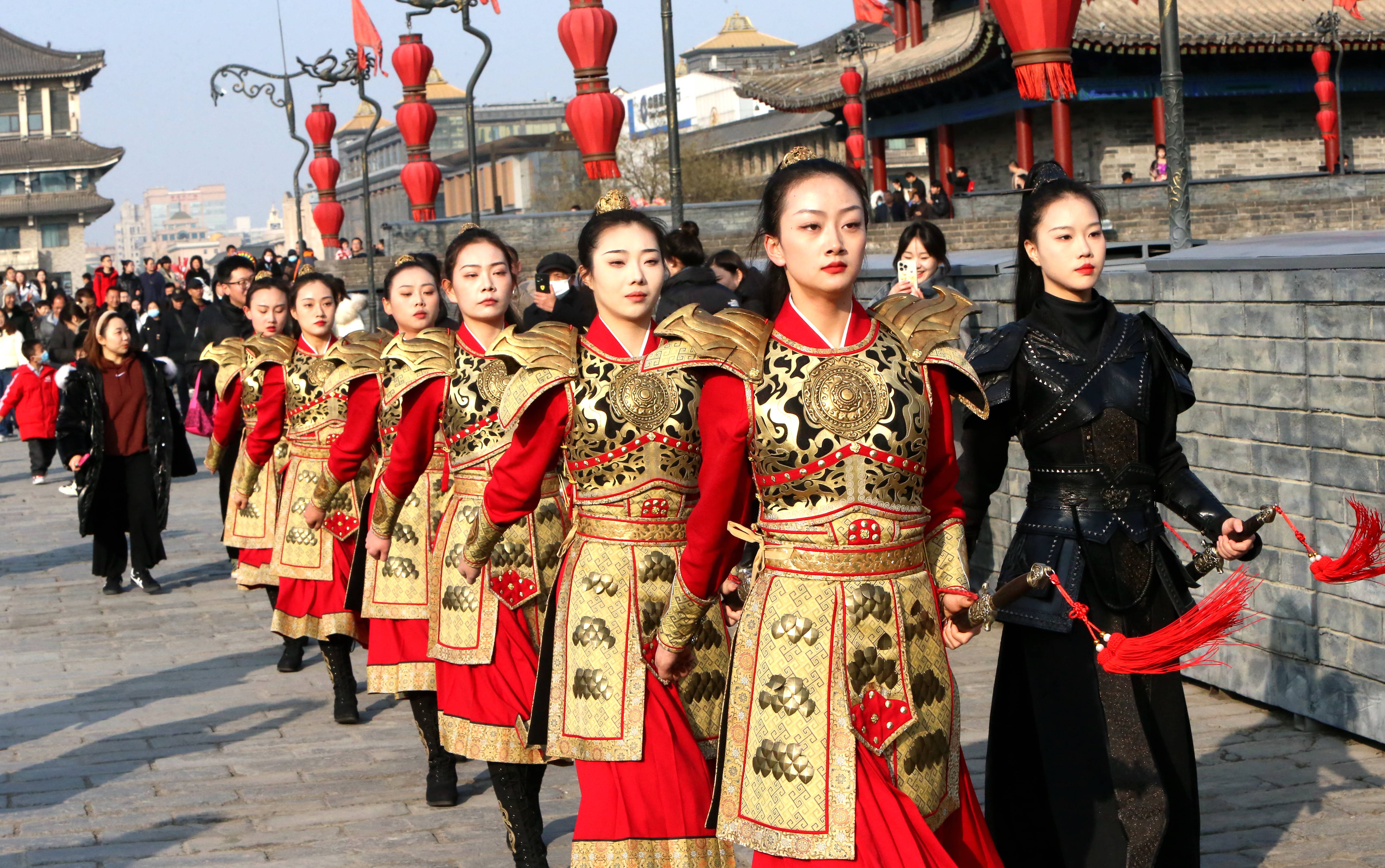 Istilah Pasukan Khusus juga memiliki arti menyelesaikan sesuatu dengan cepat