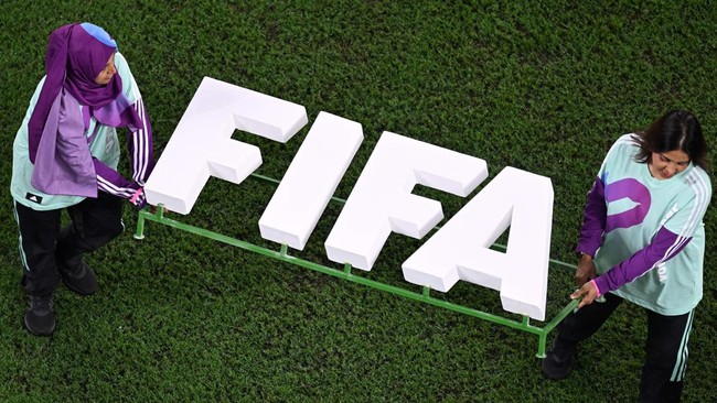 Ketua Umum PSSI Erick Thohir bersyukur Indonesia ditunjuk FIFA menjadi tuan rumah Piala Dunia U-17 2023 yang merupakan penanda FIFA masih memberi kepercayaan kepada Indonesia