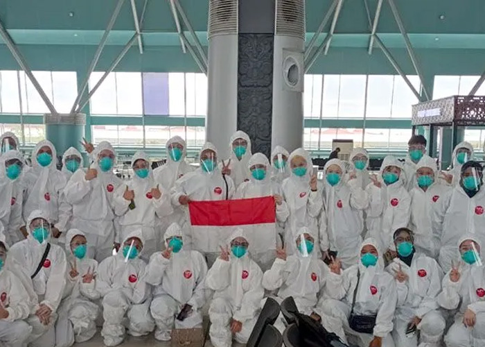 Kelompok terbang (kloter) terakhir pelajar Indonesia yang kembali ke Tiongkok telah tiba di Nanjing