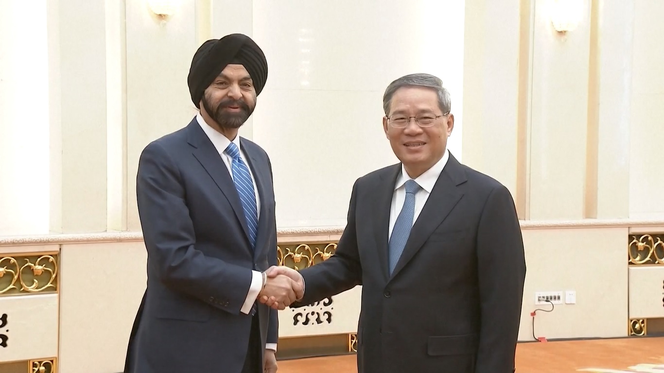 Dalam pertemuannya dengan Presiden Grup Bank Dunia Banga