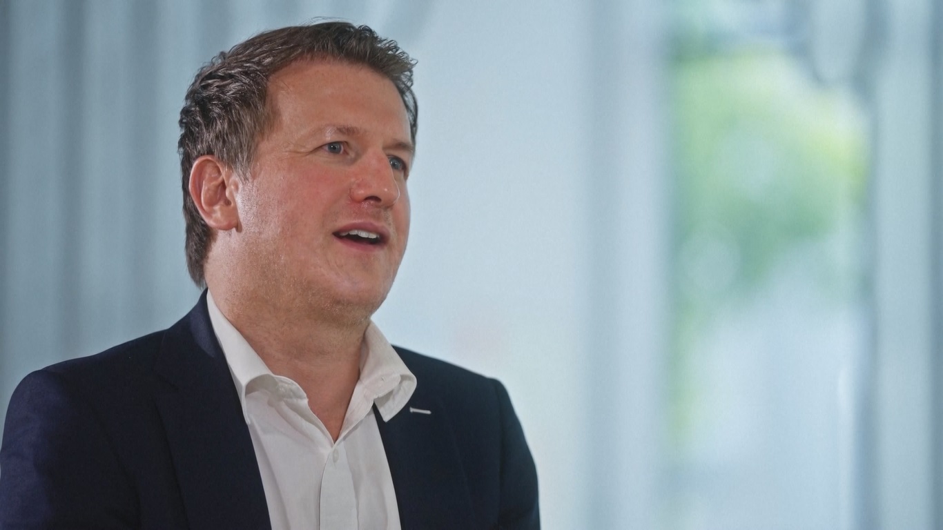 Ia menyoroti pembangunan pabrik MEB yang cepat di Anhui