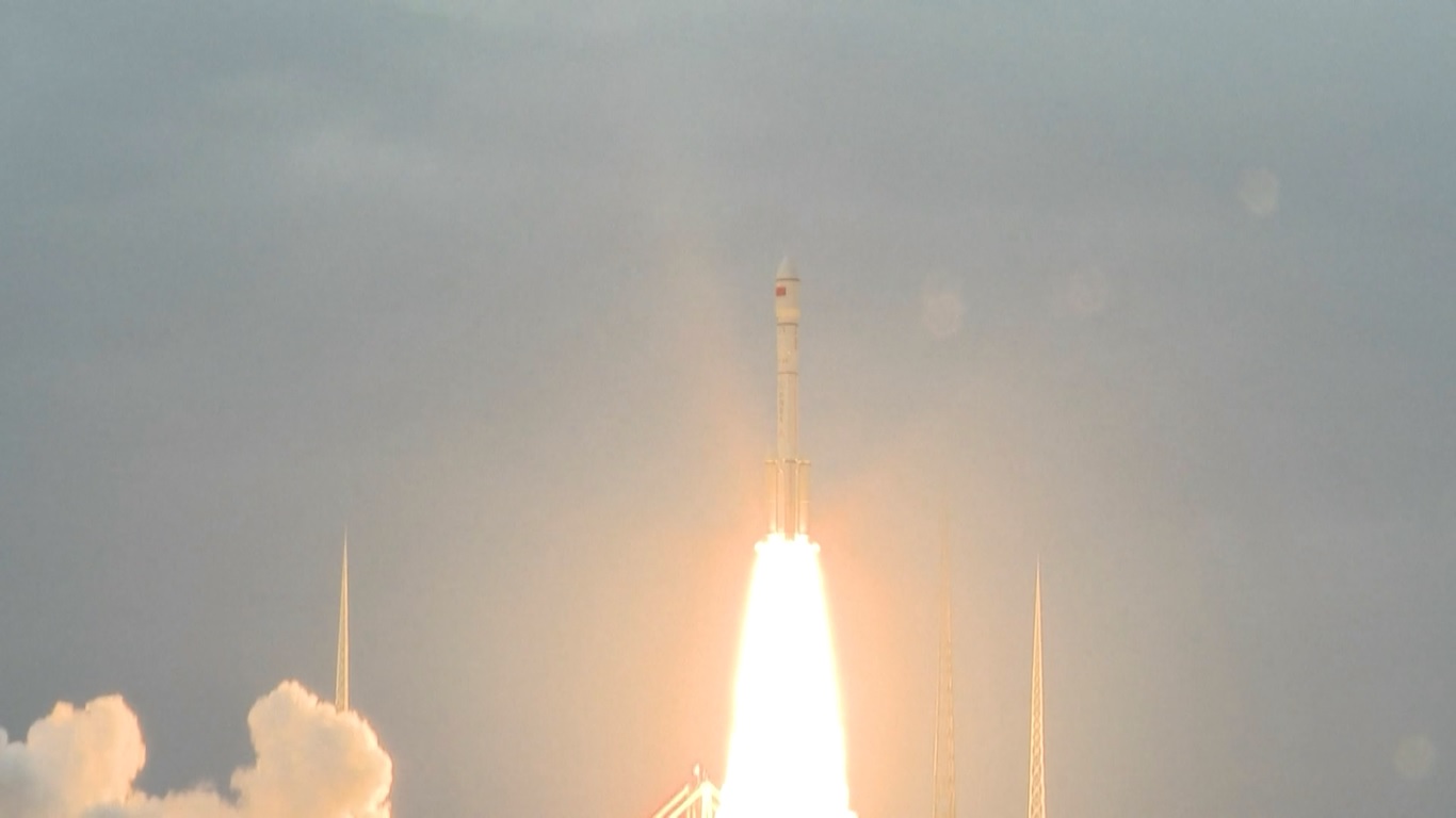 Versi modifikasi dari roket Long March-6 yang membawa satelit Yunhai-3 02 itu lepas landas pada pukul 06:51 waktu Beijing